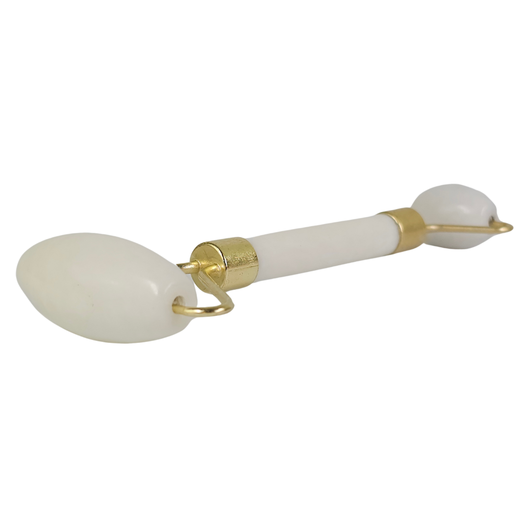 The white roller laid at an angle